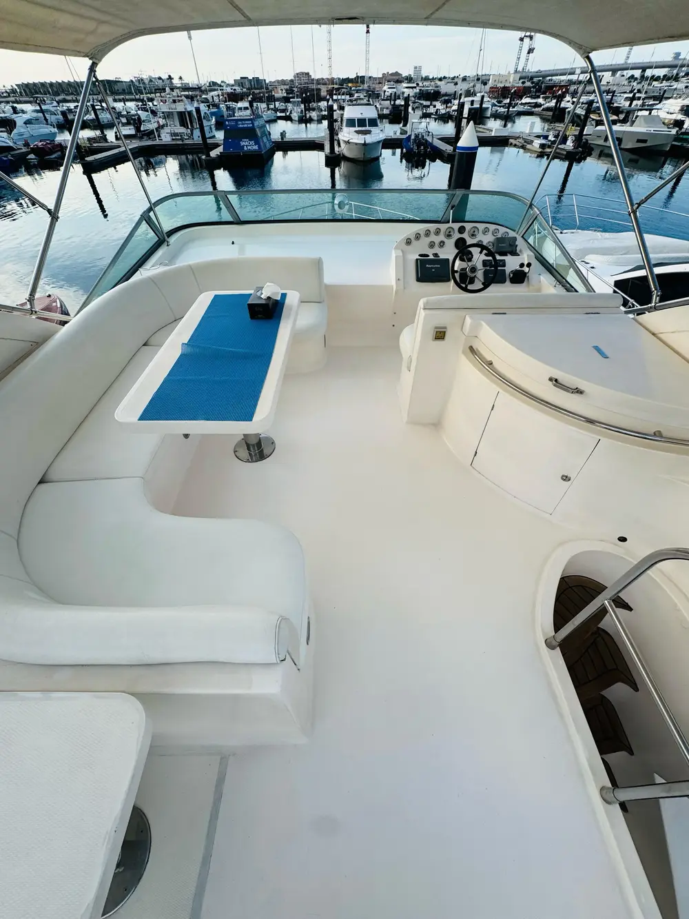 MEJESTY 66FT LUXURY YACHT