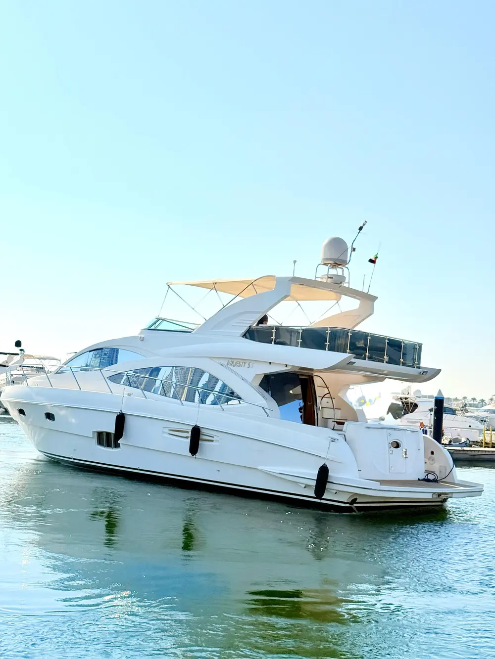 MEJESTY 66FT LUXURY YACHT