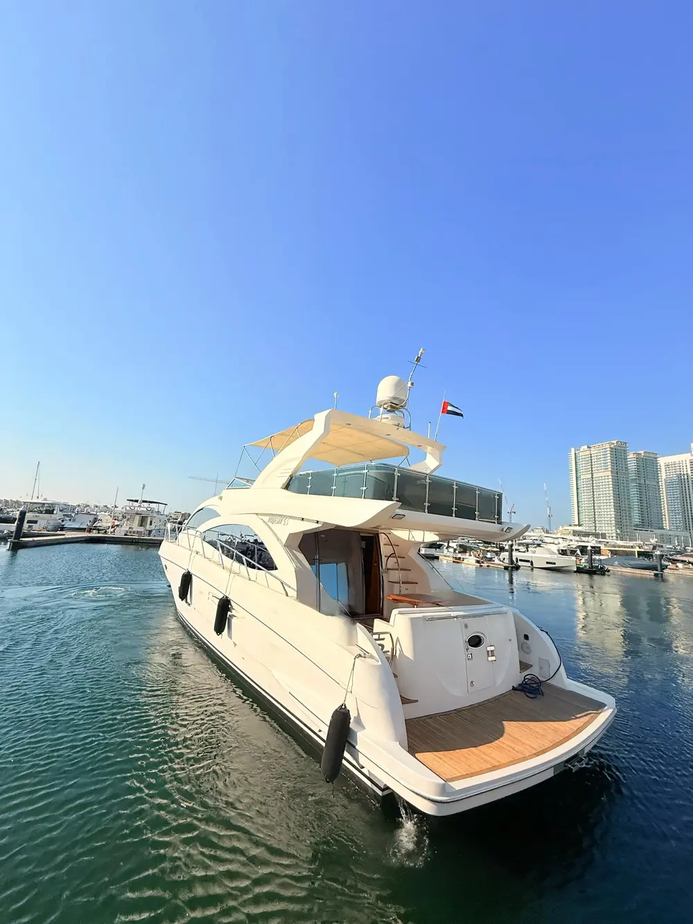 MEJESTY 66FT LUXURY YACHT