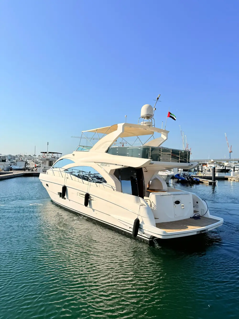 MEJESTY 66FT LUXURY YACHT