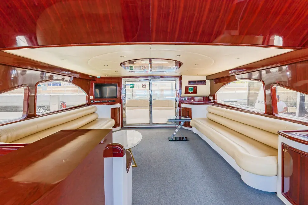 78FT LUXURY PREMIUM YACHT Dubai Charter Photo 8