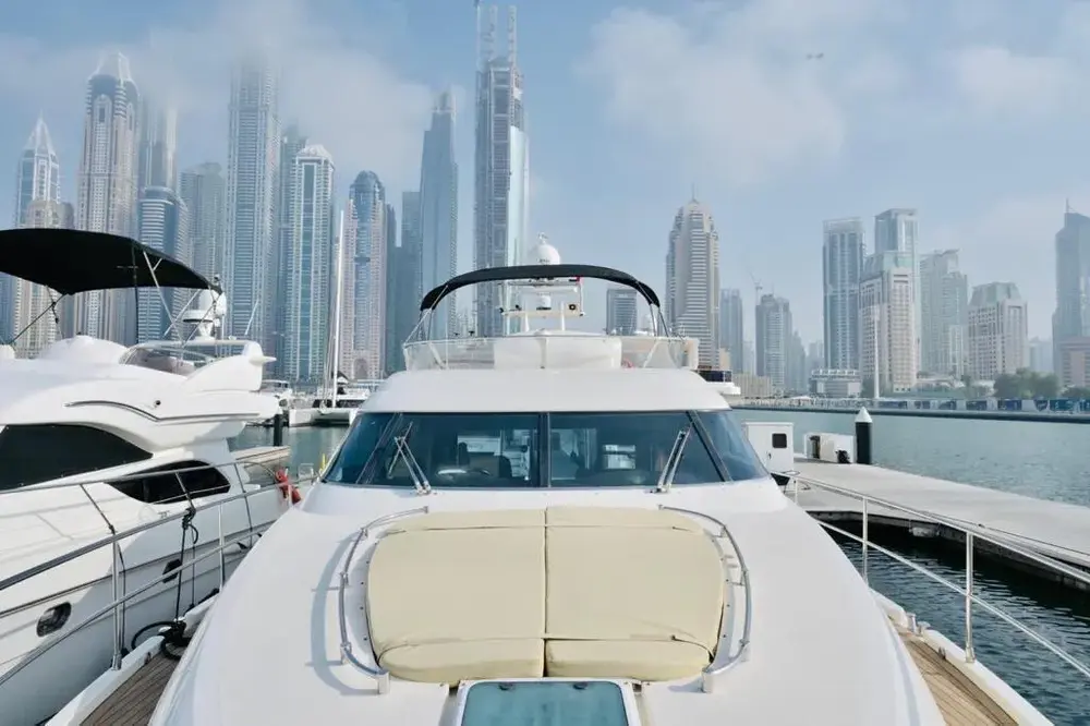WHITE GOLD PREMIUM YACHT