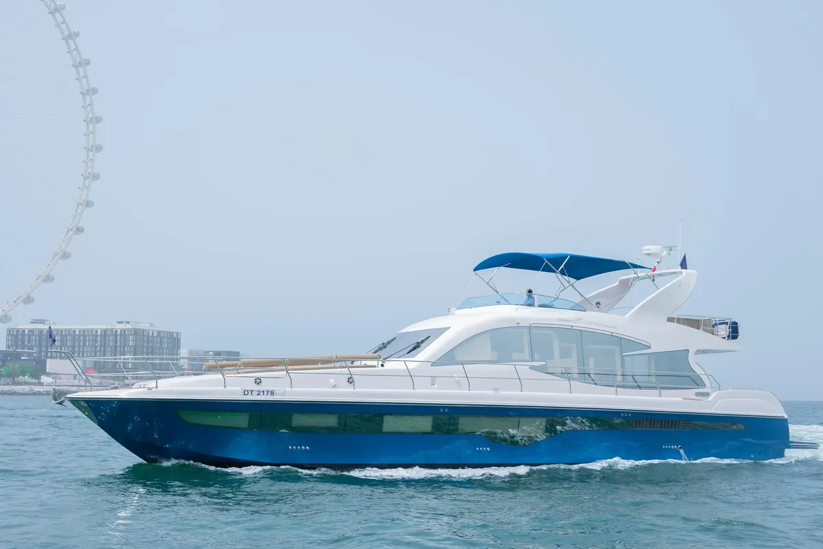 75ft Premium Yacht